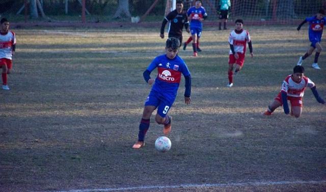 开云-儿子本杰明打进漂亮进球 听父亲阿圭罗怎么评说！